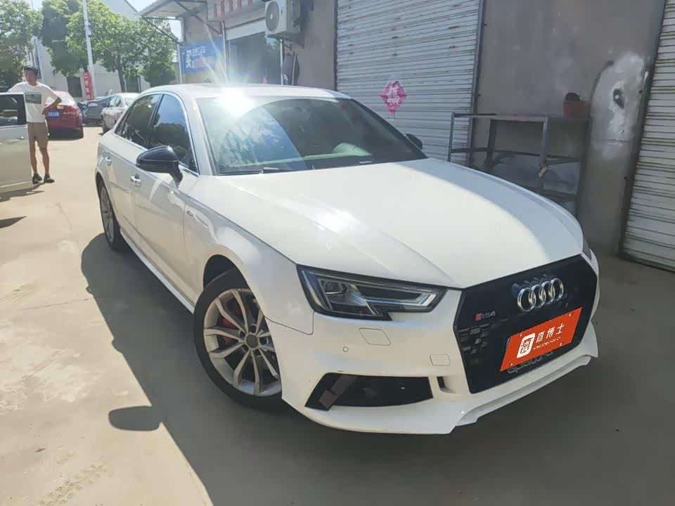 2018 Audi A4L White, 61,100 km, China export – photo 3