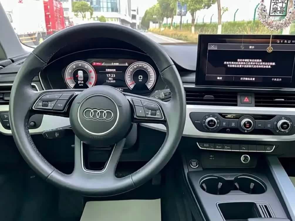 2021 Audi A4L White, 43,000 km, China export – photo 5