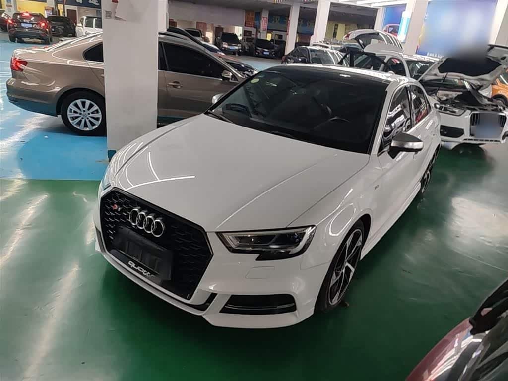 2017 Audi S3 White, 80,800 km, China export – photo 1