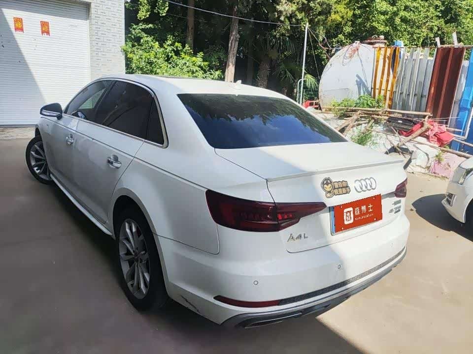 2018 Audi A4L White, 61,100 km, China export – photo 7