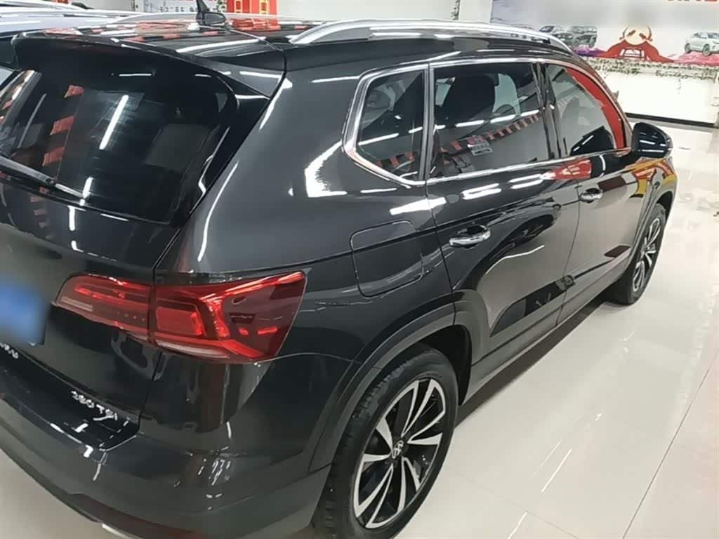 2020 Volkswagen Tharu 银灰色, 57,600 km, China export – photo 7