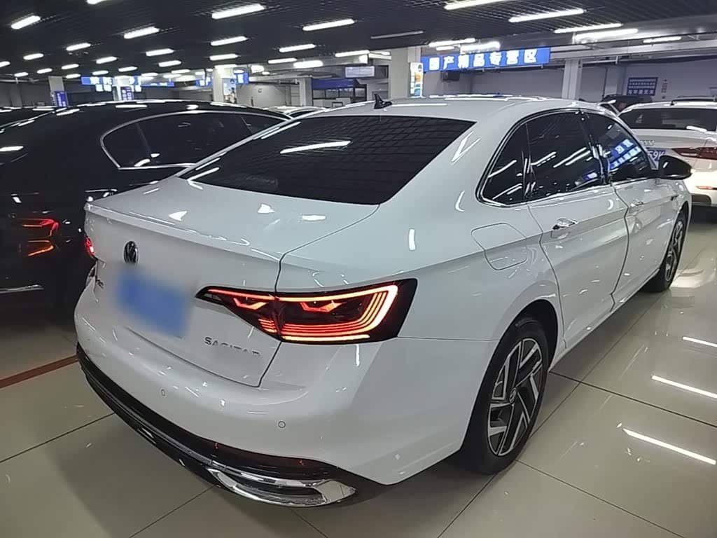 2022 Volkswagen Sagitar White, 15,100 km, China export – photo 7