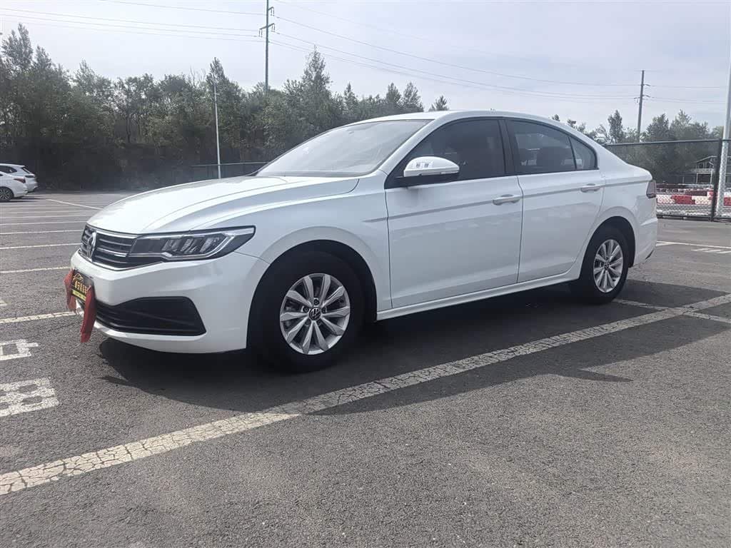 2020 Volkswagen Bora White, 128,800 km, China export – photo 2