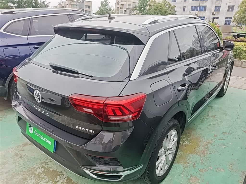 2020 Volkswagen T-ROC Black, 46,100 km, China export – photo 7