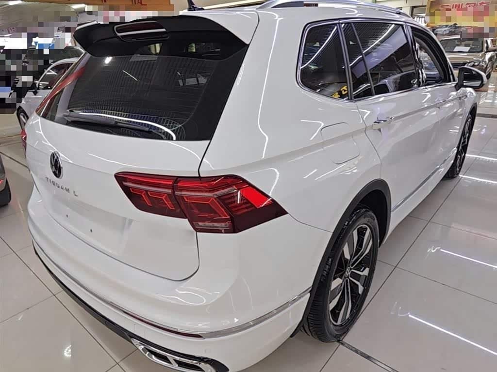 2022 Volkswagen Tiguan L White, 42,400 km, China export – photo 7