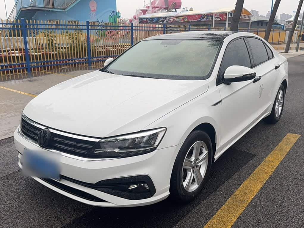 2020 Volkswagen Lamando White, 50,200 km, China export – photo 3