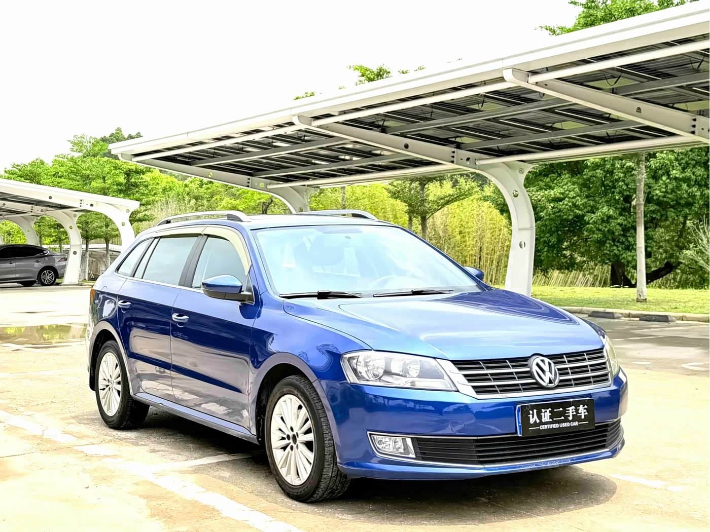 2013 Volkswagen Tour Blue, 130,000 km, China export – photo 2