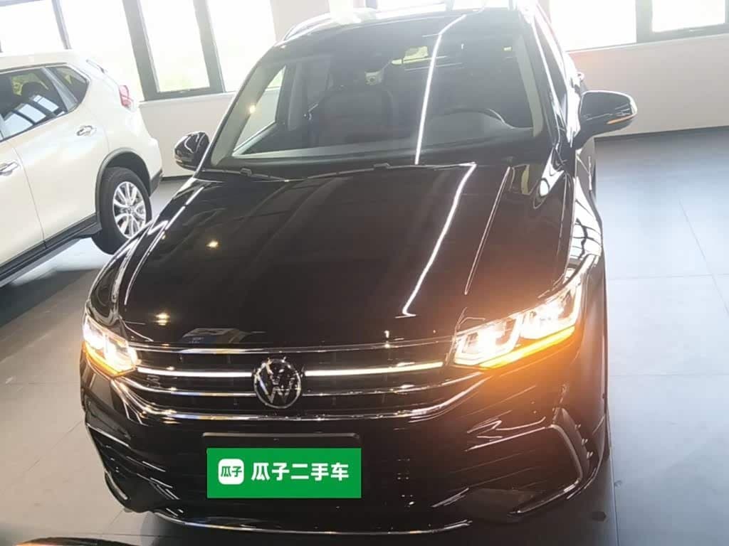2021 Volkswagen Tiguan L Black, 68,000 km, China export – photo 3