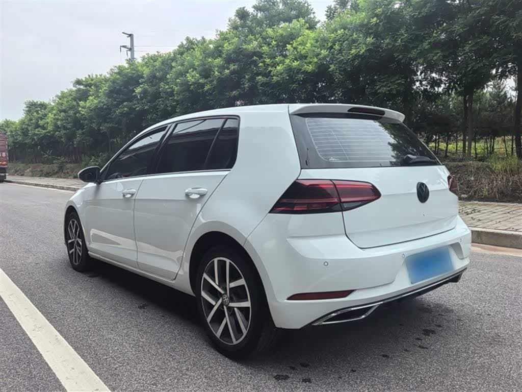2017 Volkswagen Golf White, 59,700 km, China export – photo 5