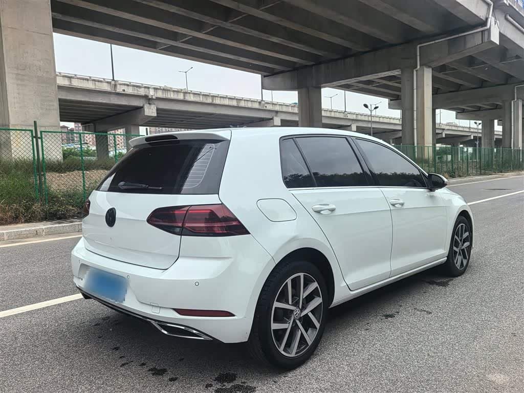 2017 Volkswagen Golf White, 59,700 km, China export – photo 7