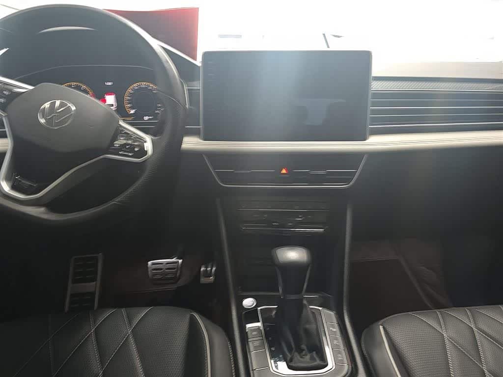 2022 Volkswagen Tiguan L White, 23,000 km, China export – photo 6