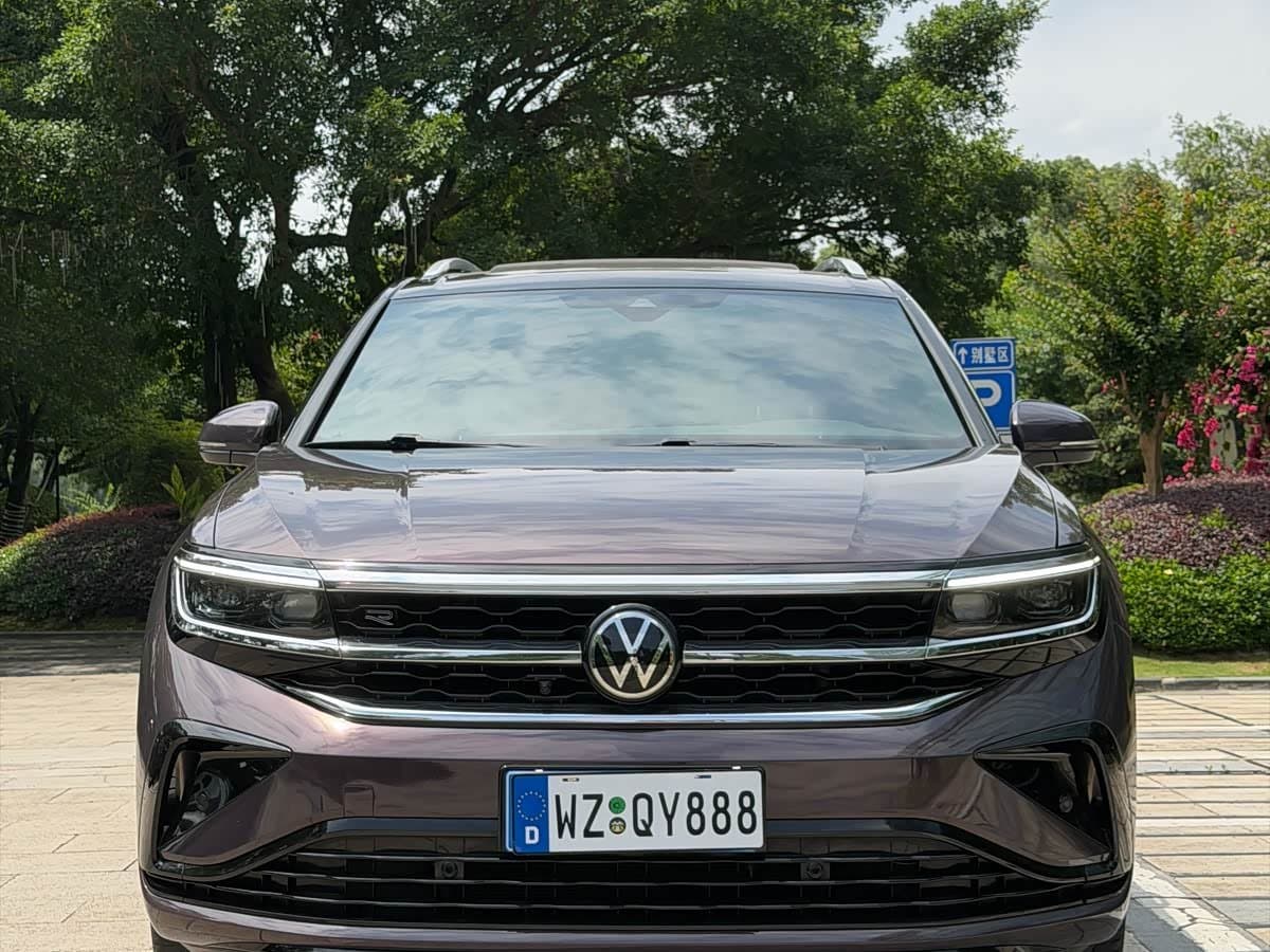 2023 Volkswagen Talagon Red, 70,000 km, China export – photo 3
