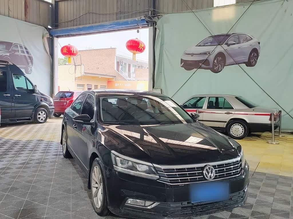2017 Volkswagen Passat Black, 103,600 km, China export – photo 4