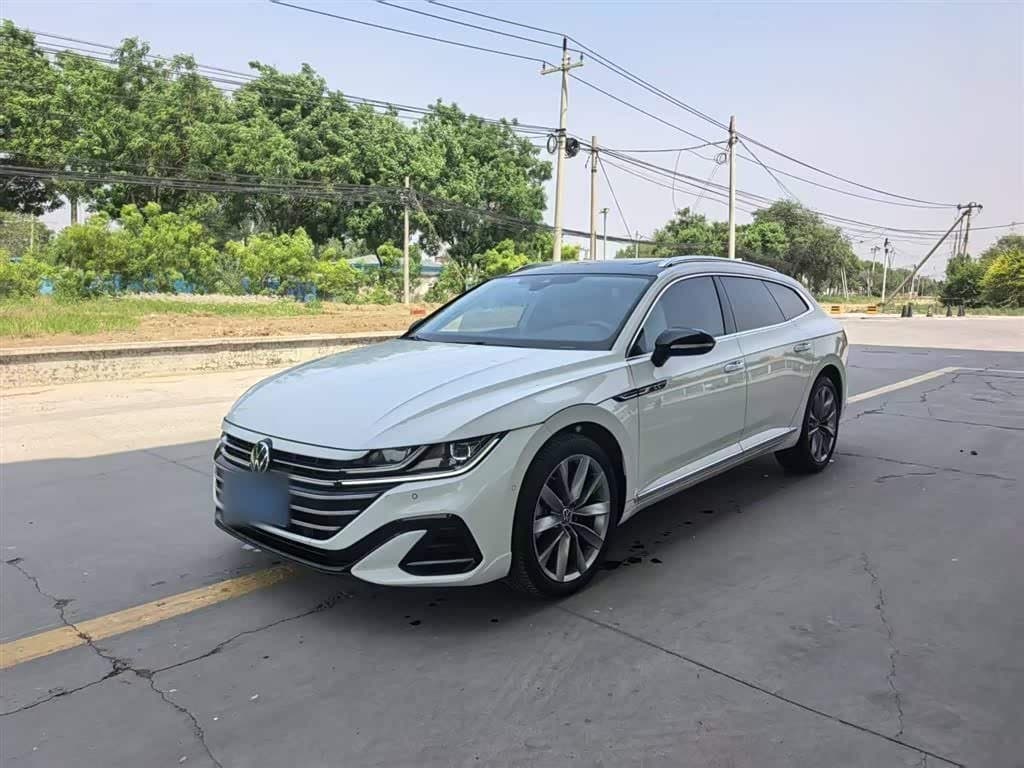 2020 Volkswagen FAW-Volkswagen CC White, 39,100 km, China export – photo 1