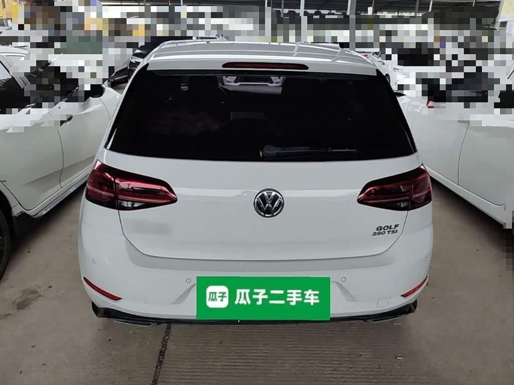 2017 Volkswagen Golf White, 31,400 km, China export – photo 6