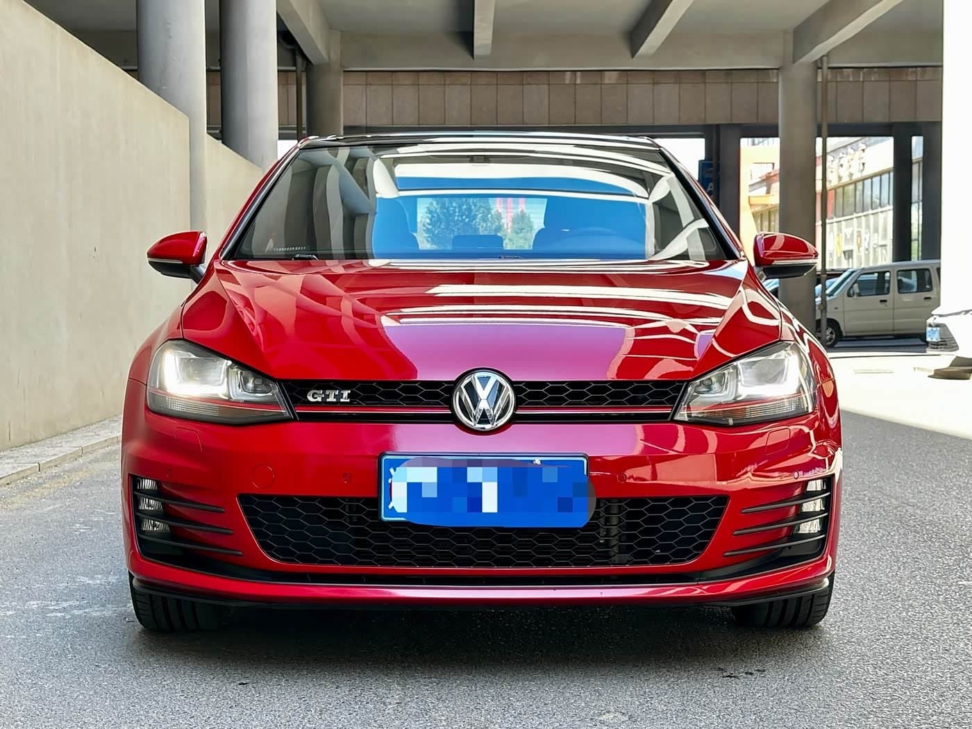 2015 Volkswagen Golf GTI Red, 100,000 km, China export – photo 2