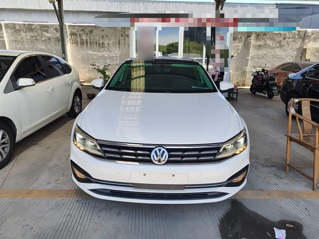 2019 Volkswagen Lamando White, 78,900 km, China export – photo 3