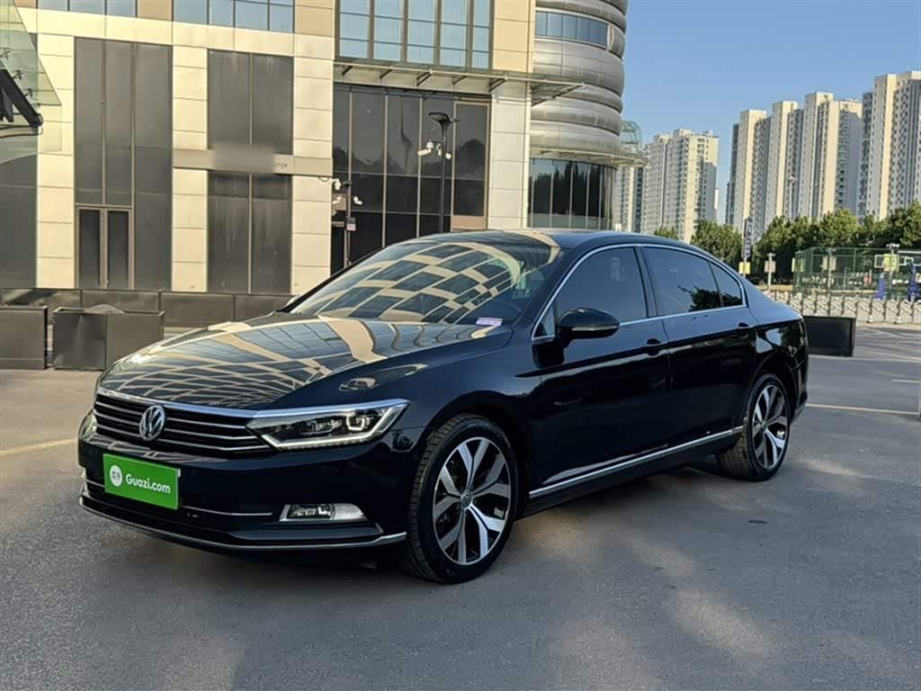 2016 Volkswagen Magotan Black, 78,800 km, China export – photo 1