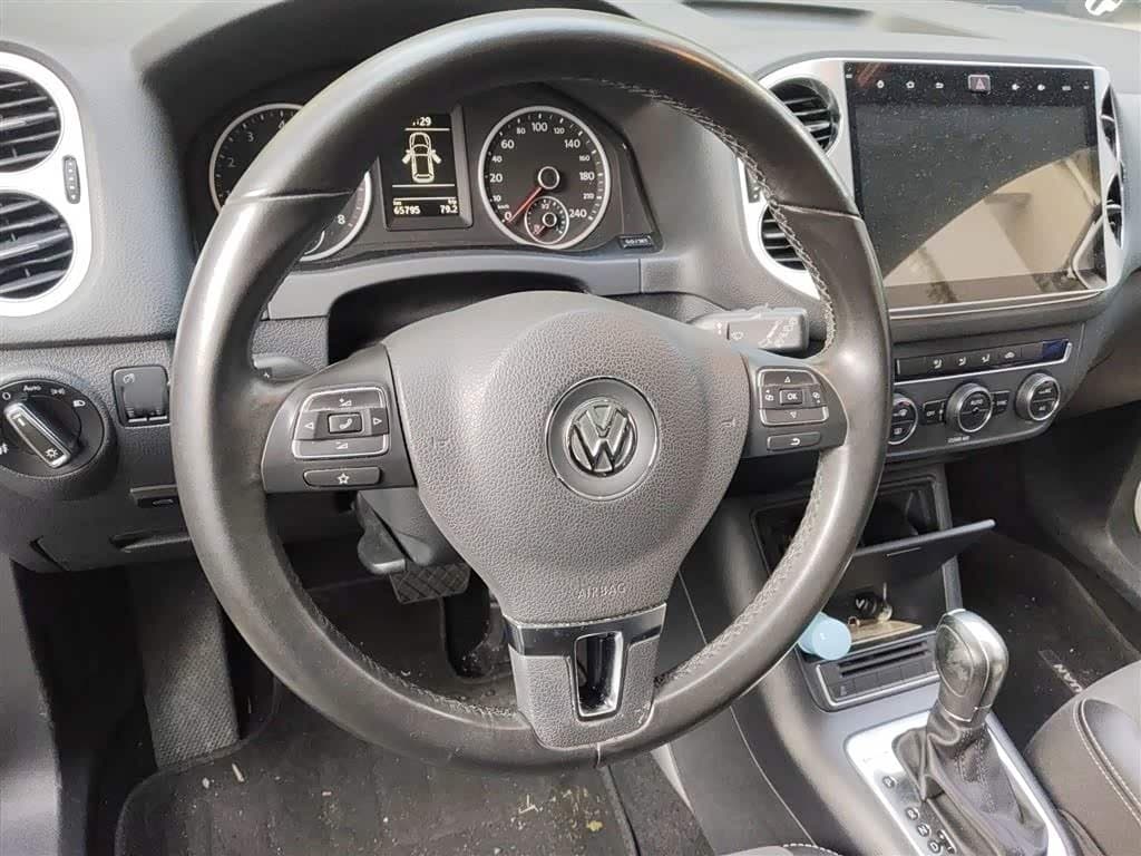 2016 Volkswagen Tiguan White, 65,800 km, China export – photo 3