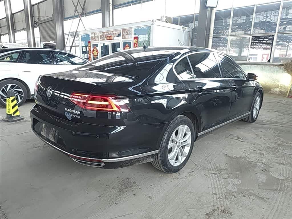 2019 Volkswagen Magotan Black, 26,000 km, China export – photo 7