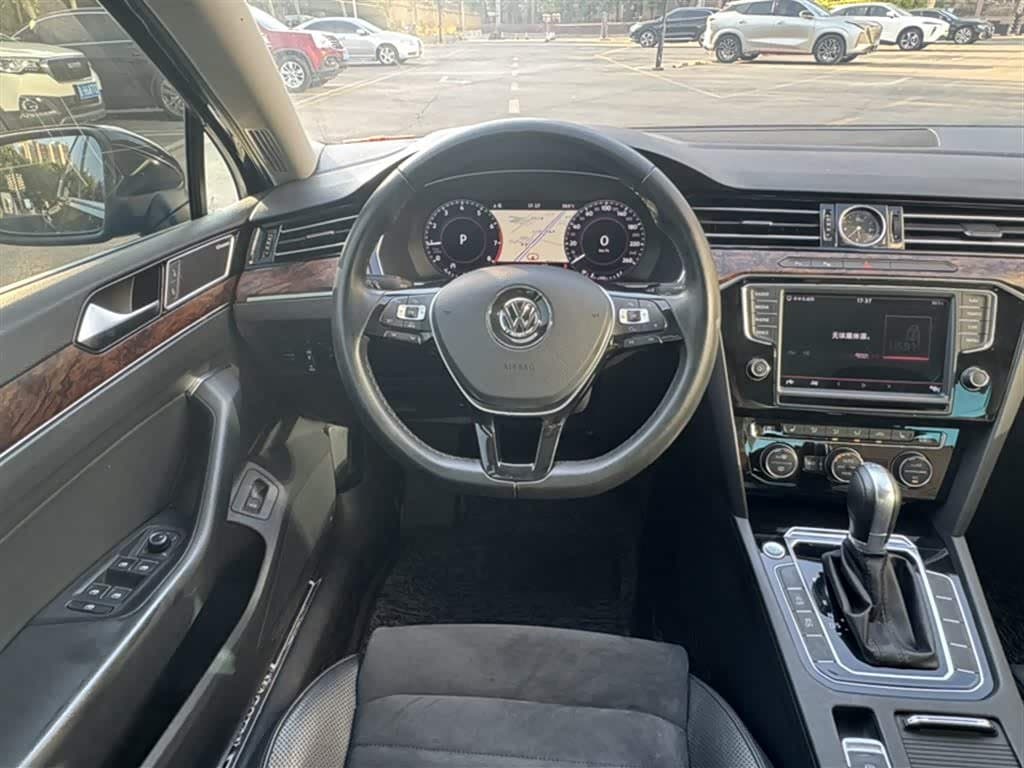 2016 Volkswagen Magotan Black, 78,800 km, China export – photo 7