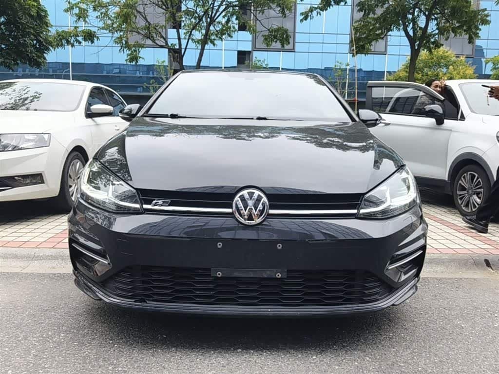 2018 Volkswagen Golf Black, 101,700 km, China export – photo 3