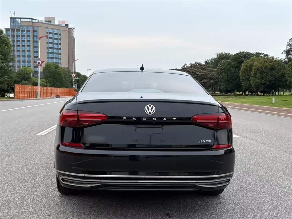 2018 Volkswagen Passat Black, 75,300 km, China export – photo 6