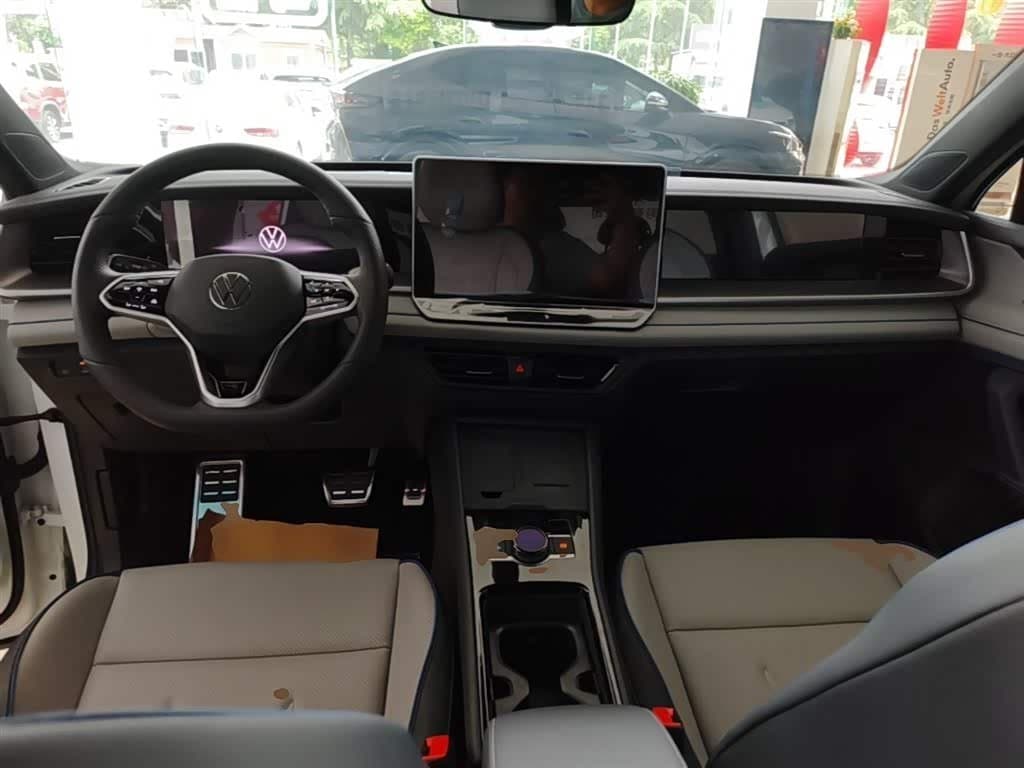 2025 Volkswagen Tayron White, 200 km, China export – photo 6