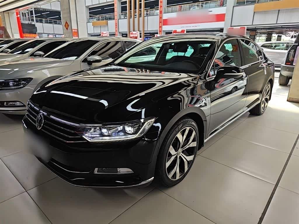 2017 Volkswagen Magotan Black, 79,100 km, China export – photo 1
