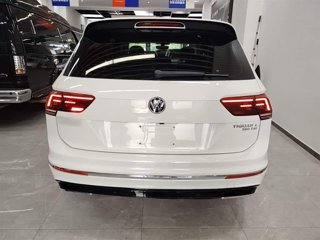 2019 Volkswagen Tiguan L White, 69,600 km, China export – photo 6
