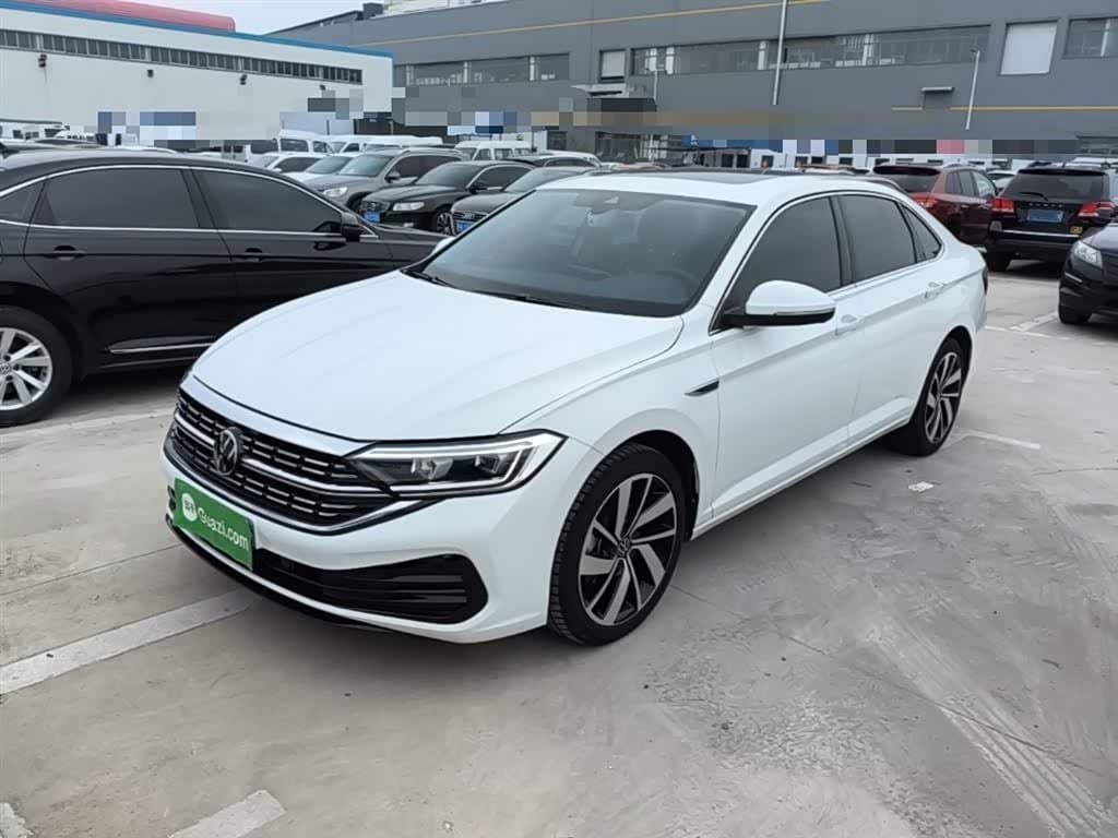 2022 Volkswagen Sagitar White, 29,300 km, China export – photo 2