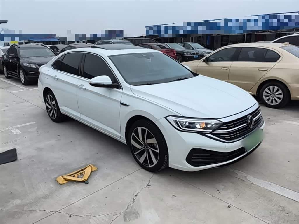 2022 Volkswagen Sagitar White, 29,300 km, China export – photo 4