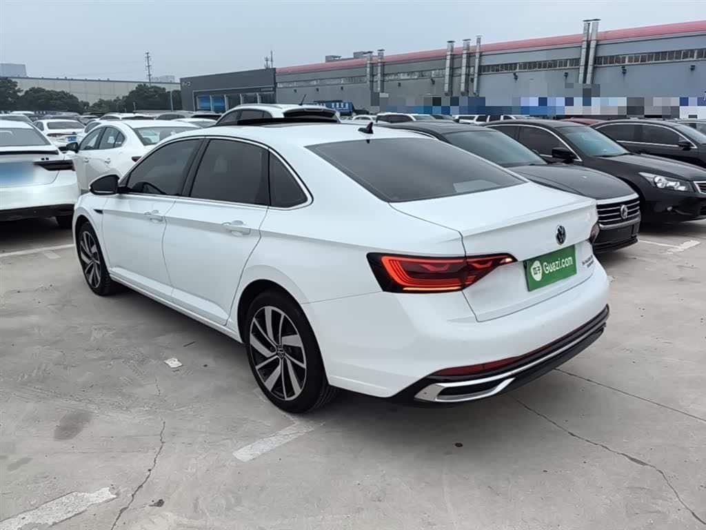 2022 Volkswagen Sagitar White, 29,300 km, China export – photo 5