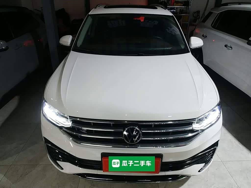 2021 Volkswagen Tiguan L White, 45,300 km, China export – photo 3