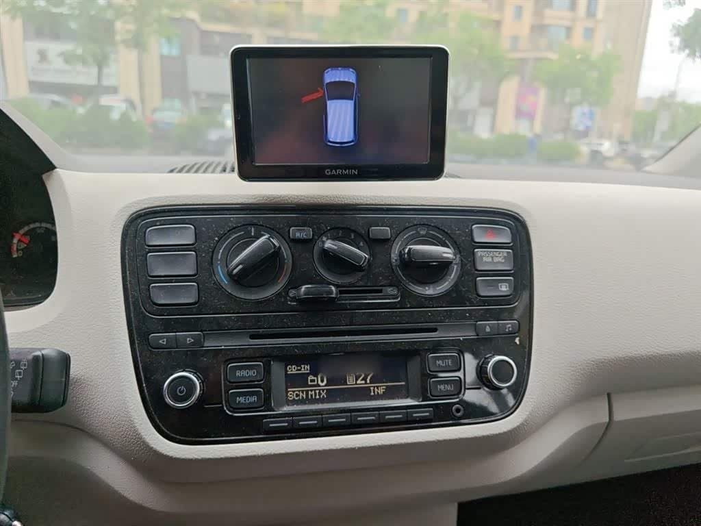 2015 Volkswagen up! White, 83,200 km, China export – photo 6