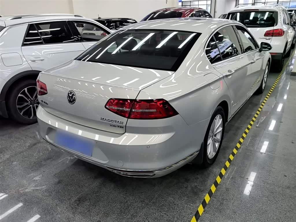 2018 Volkswagen Magotan 银灰色, 33,700 km, China export – photo 7