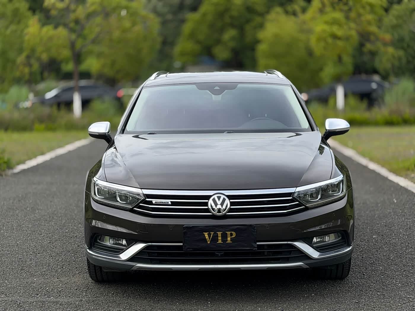 2017 Volkswagen Weilan Champagne, 120,000 km, China export – photo 4