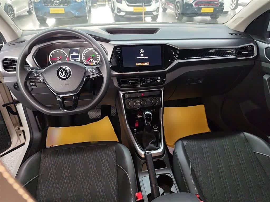 2020 Volkswagen T-Cross White, 29,500 km, China export – photo 6