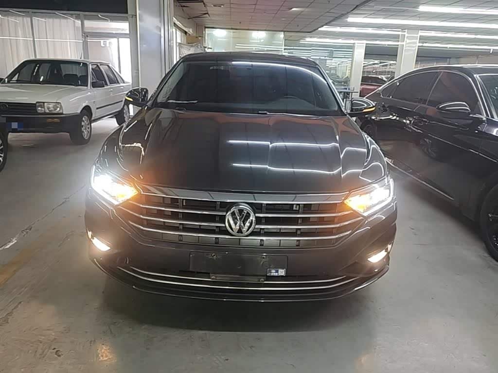 2022 Volkswagen Sagitar Black, 39,200 km, China export – photo 3