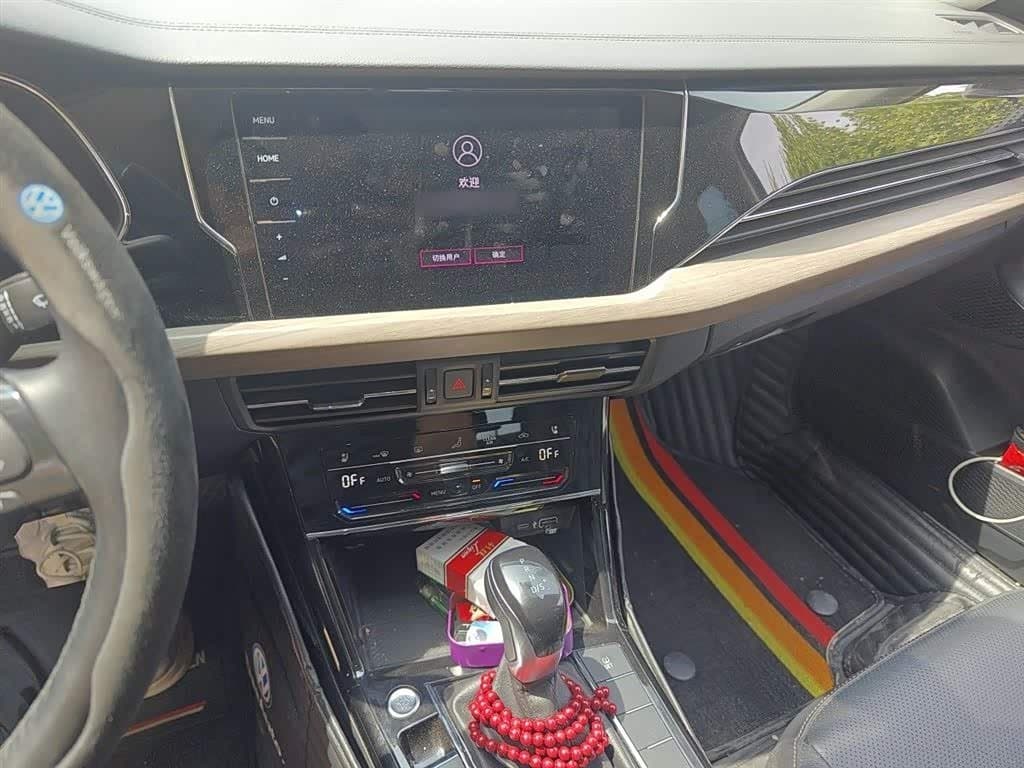 2020 Volkswagen Passat Black, 33,200 km, China export – photo 6