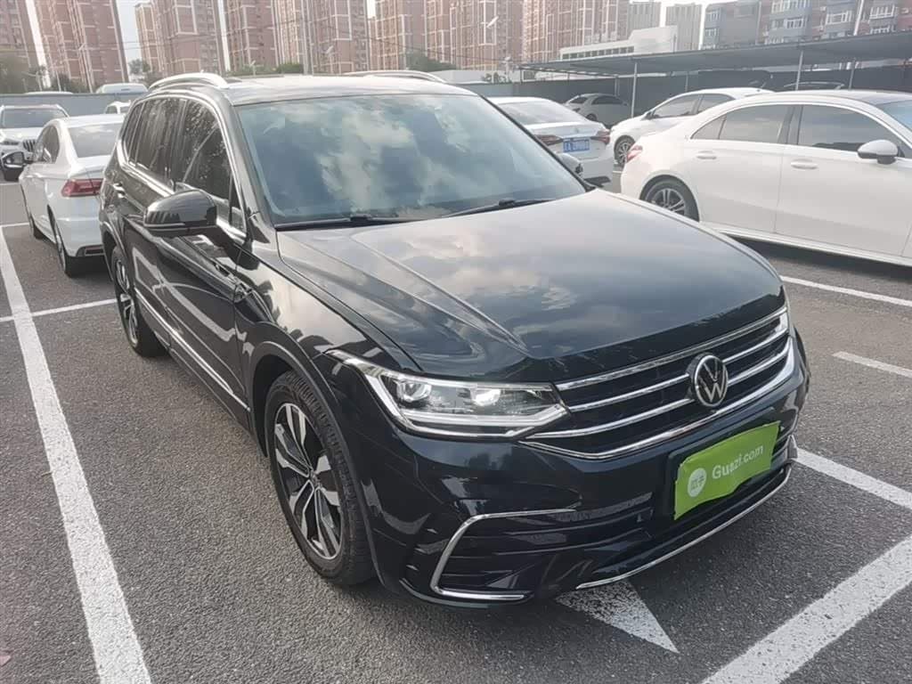 2021 Volkswagen Tiguan L Black, 35,900 km, China export – photo 4
