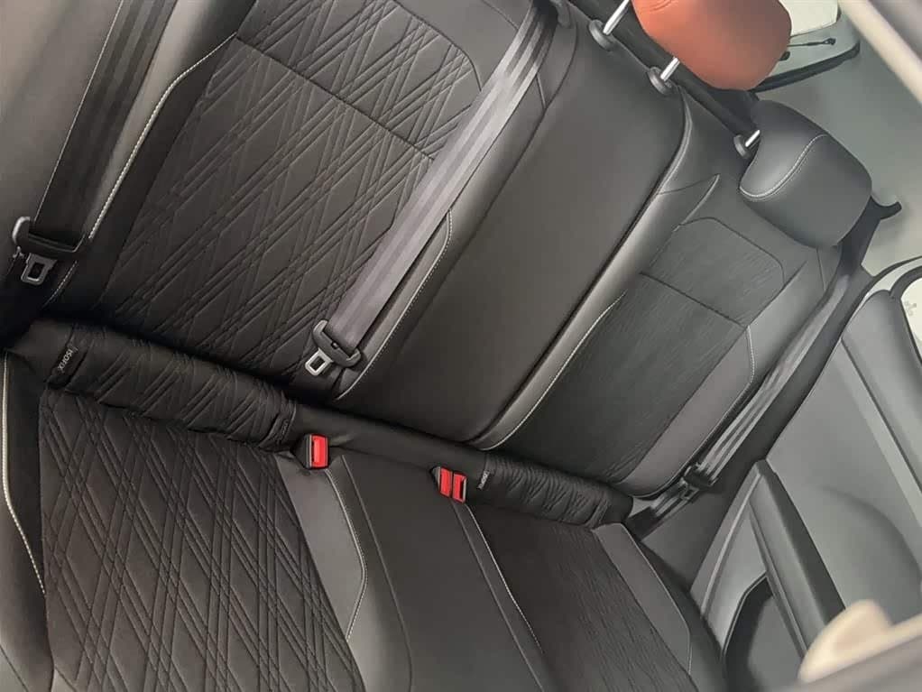 2020 Volkswagen T-Cross White, 58,400 km, China export – photo 5