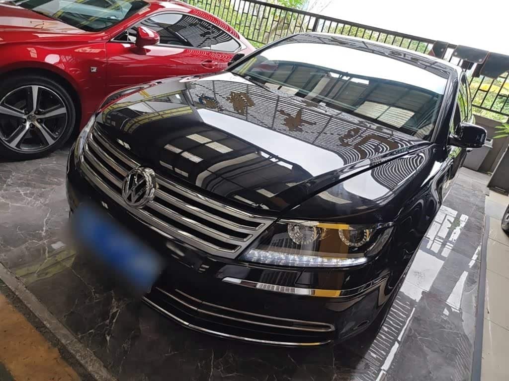 2015 Volkswagen Phaeton Black, 83,500 km, China export – photo 2