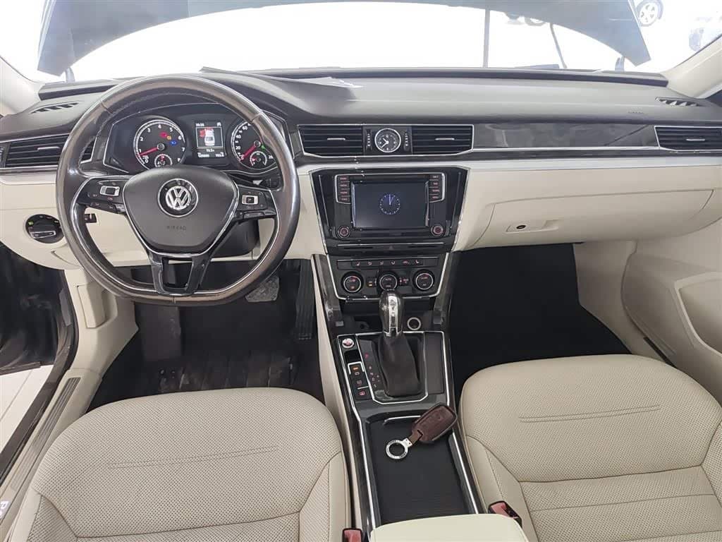 2016 Volkswagen Passat Red, 129,800 km, China export – photo 6
