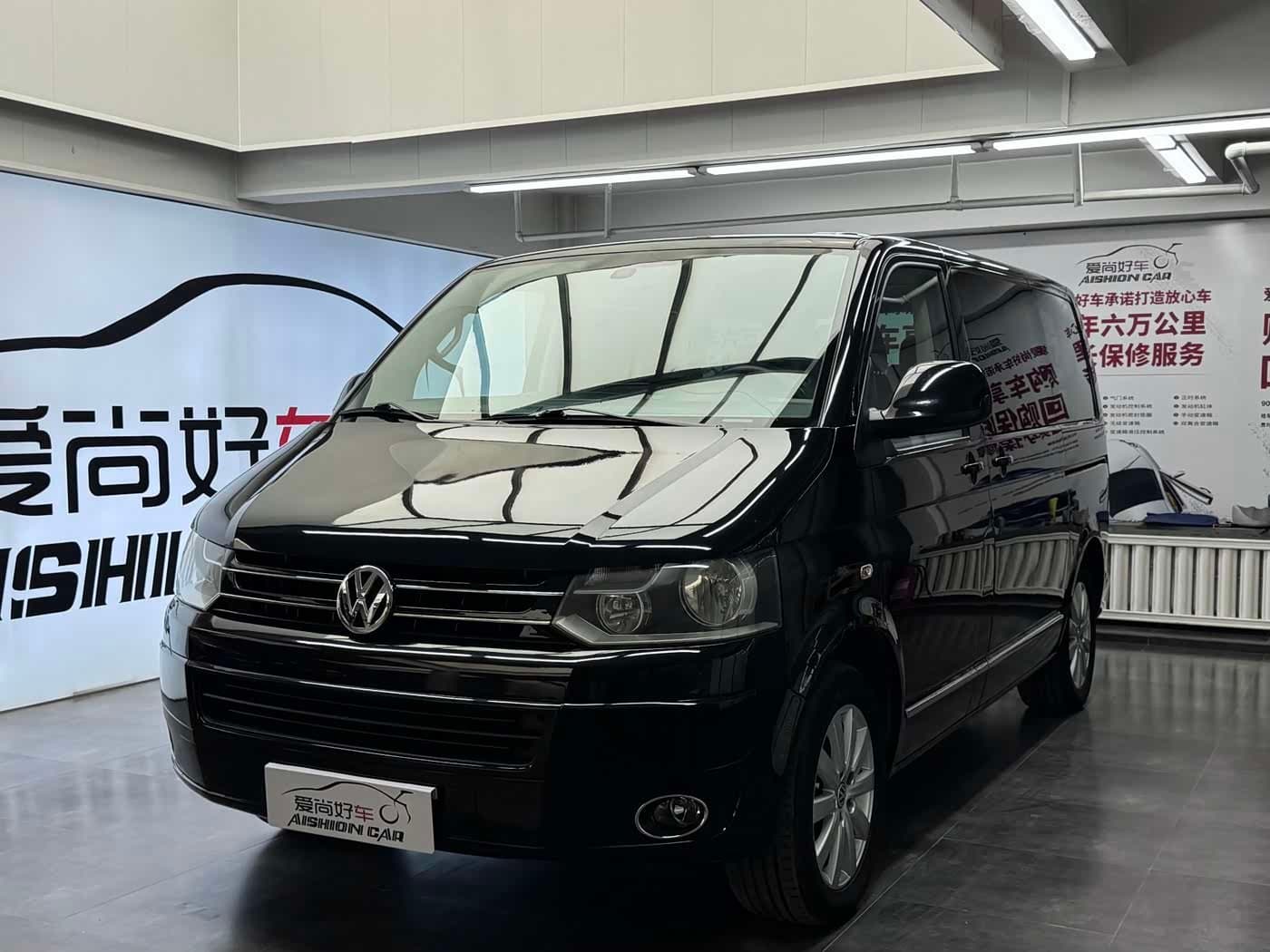 2011 Volkswagen Multivan Black, 130,000 km, China export – photo 1