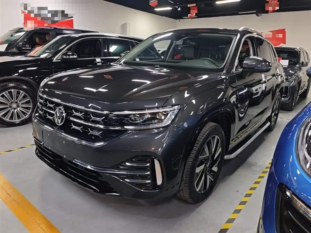 2023 Volkswagen Tayron 银灰色, 25,800 km, China export – photo 1