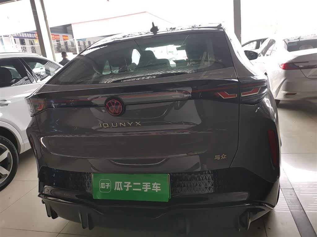 2024 Volkswagen Unique 06 银灰色, 47,100 km, China export – photo 6