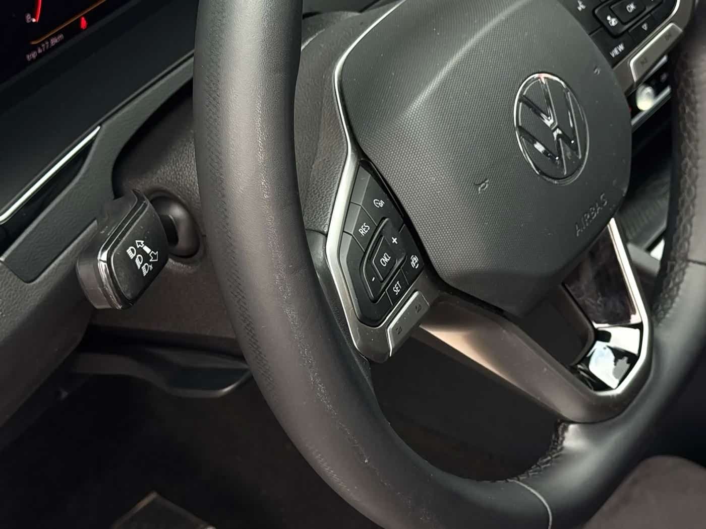 2019 Volkswagen Magotan Blue, 40,000 km, China export – photo 5