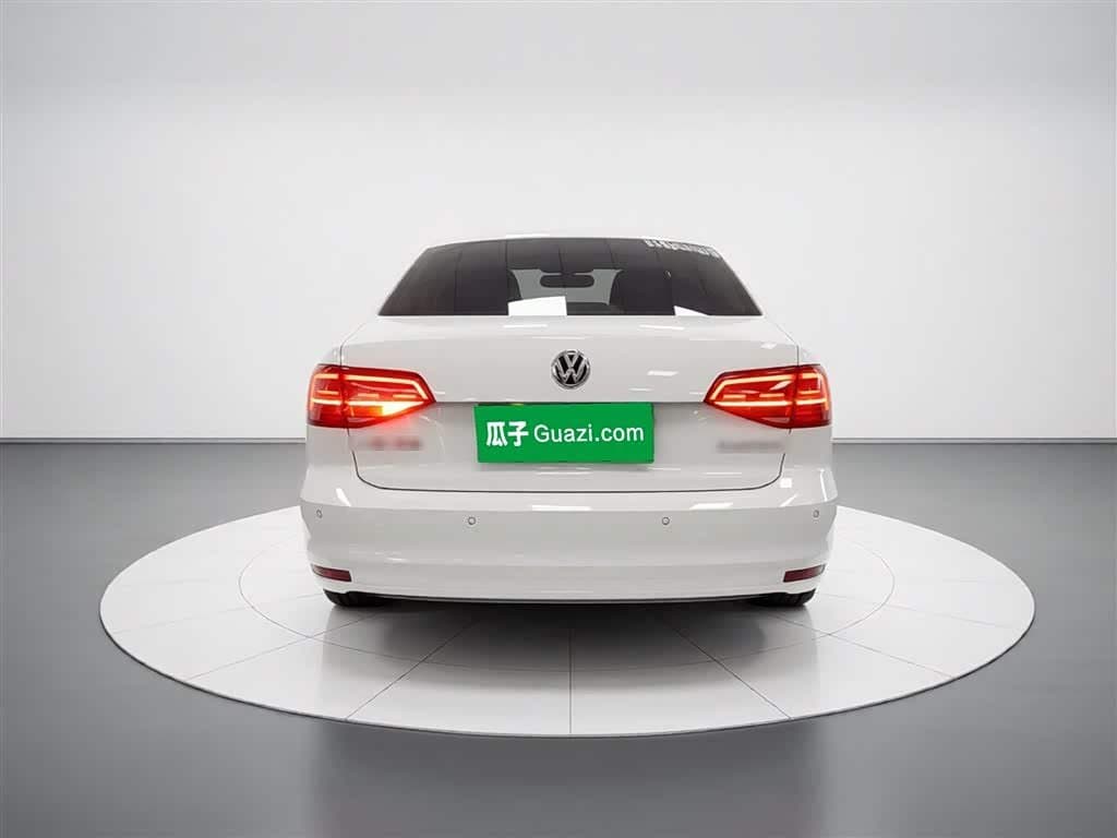 2017 Volkswagen Sagitar White, 52,200 km, China export – photo 6