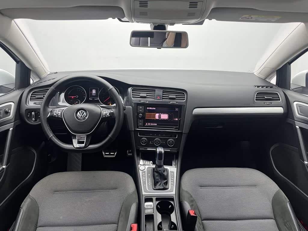 2019 Volkswagen Golf Electric White, 99,500 km, China export – photo 3